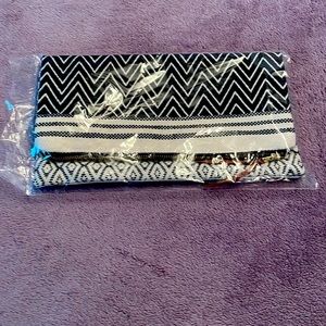Black and white clutch, BNIB